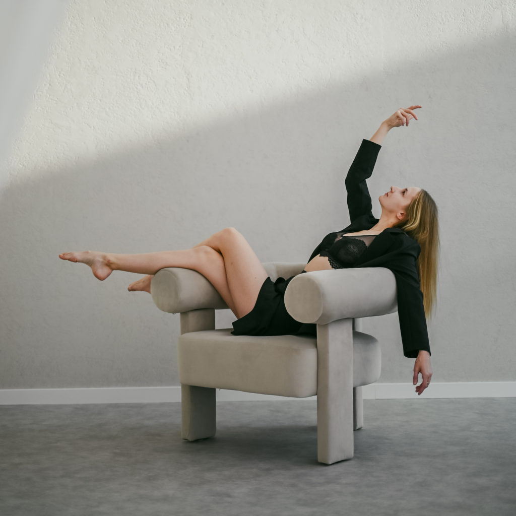 sesje kobiece Kraków, sensualna fotografia Kraków, zdjęcia sensualne dla kobiet Kraków